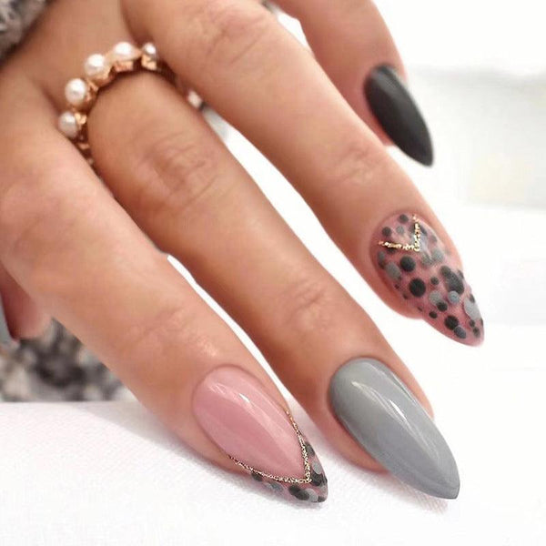 [AUTUMN SALE] Grey and Black Dots Minimalist Long Press-On Nails